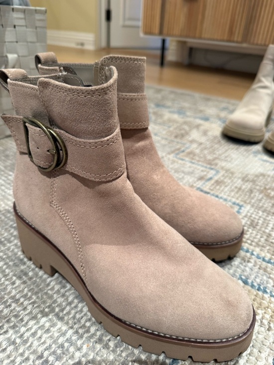 Blondo Shoes - Blondo Beige Suede Platform Ankle Boots with Buckle